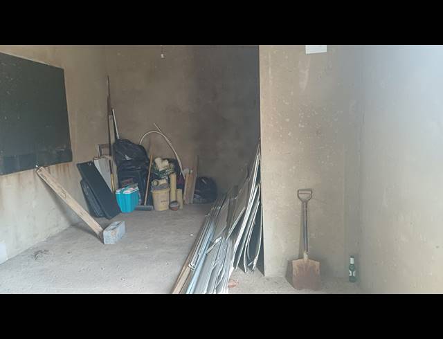 5 BEDROOM FREESTANDING FOR SALE IN SKY CITY